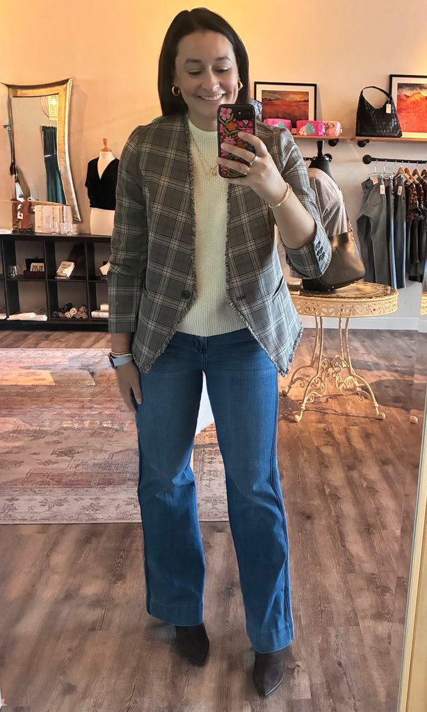 Collarless Fitted Blazer